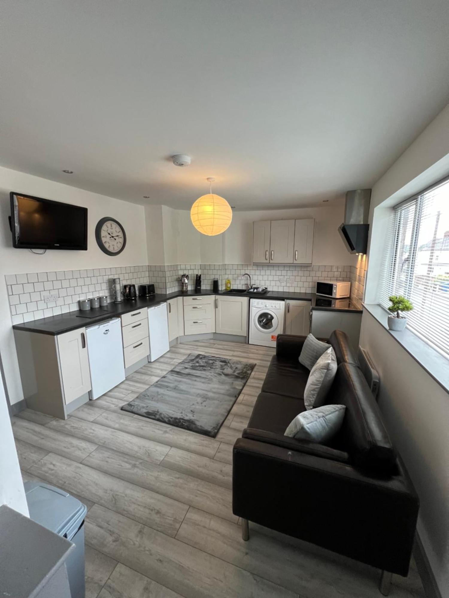 Cosy Modern Apartment Воррінгтон Екстер'єр фото