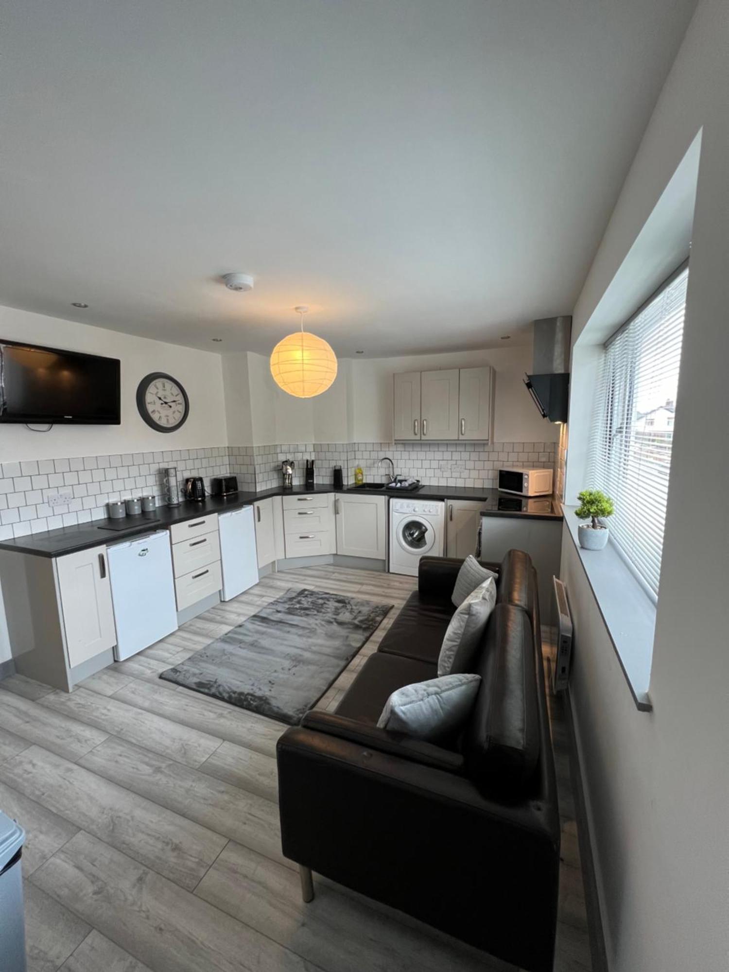 Cosy Modern Apartment Воррінгтон Екстер'єр фото
